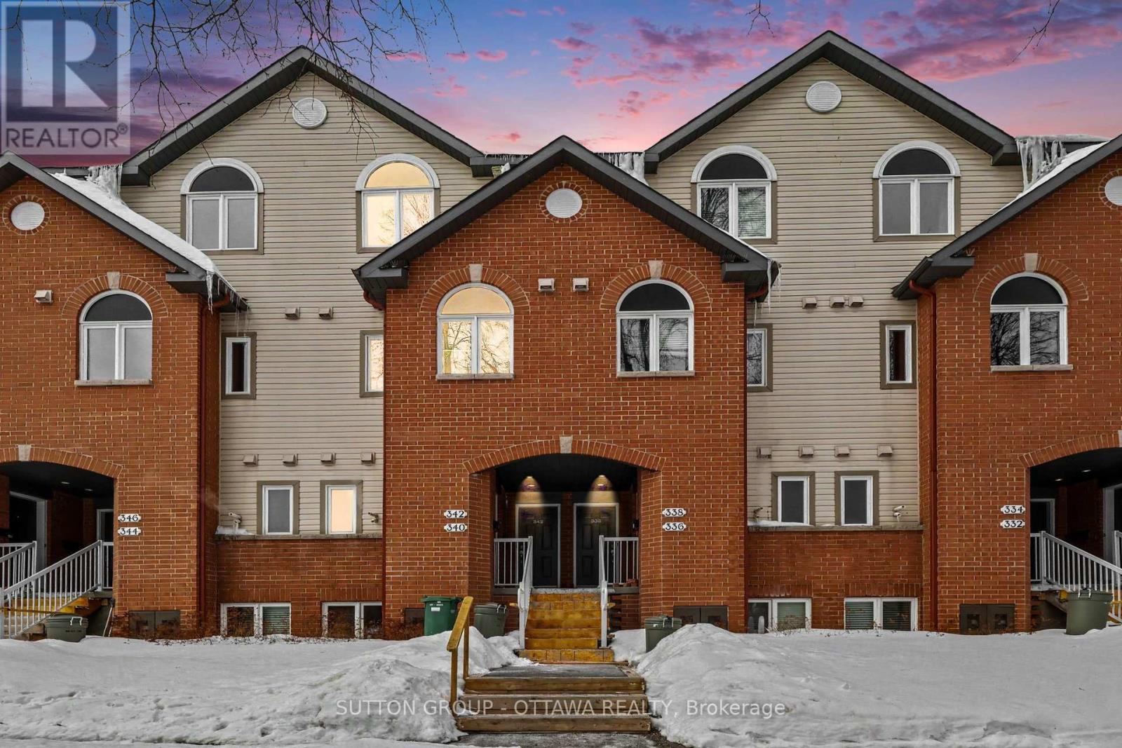 340 London Terrace Ottawa ON K1K 2W3