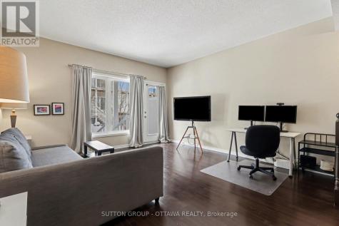 340 London Terrace Ottawa ON K1K 2W3