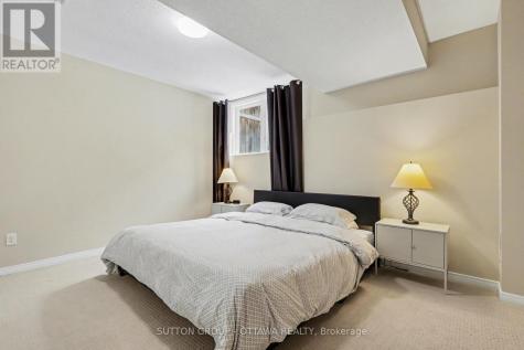 340 London Terrace Ottawa ON K1K 2W3