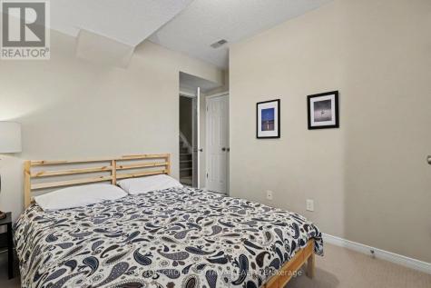 340 London Terrace Ottawa ON K1K 2W3
