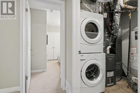 340 London Terrace Ottawa ON K1K 2W3