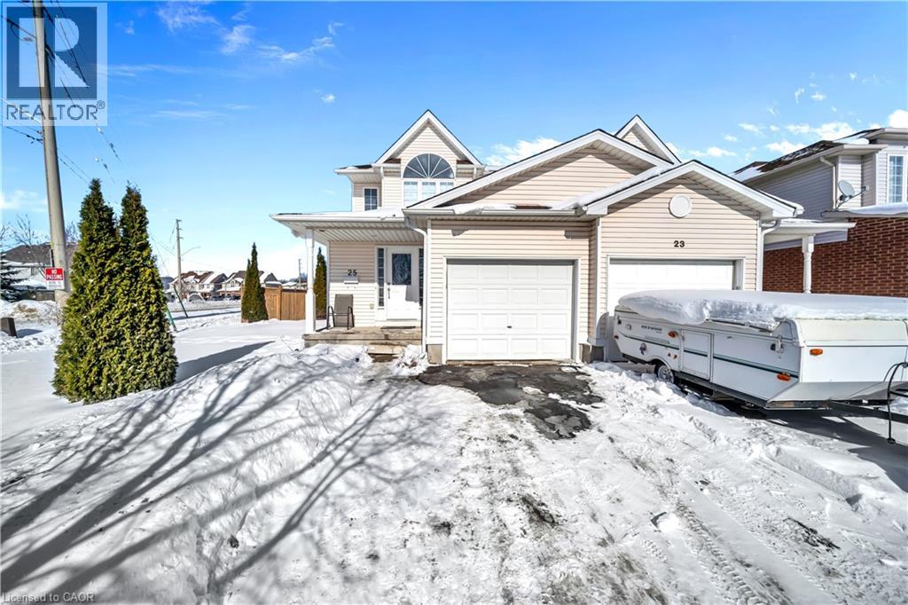 25 Breesegarden Lane Guelph ON N1E 7H1