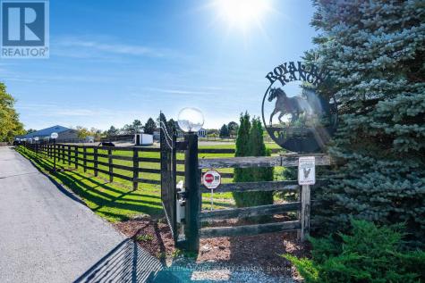 4965 4th Corners Amherstburg ON N0R 1G0