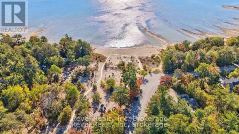 683 Lafontaine Road West Tiny ON L9M 0L6