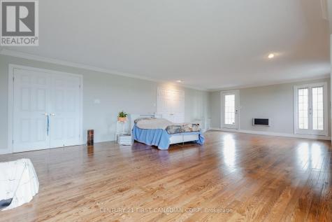 3480 Cuddy Drive Adelaide Metcalfe ON N7G 3H6