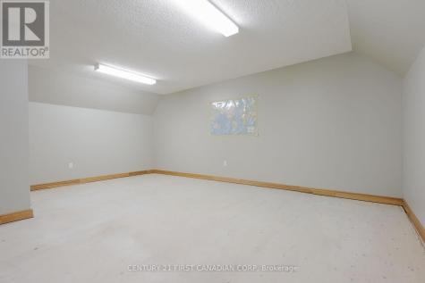 3480 Cuddy Drive Adelaide Metcalfe ON N7G 3H6