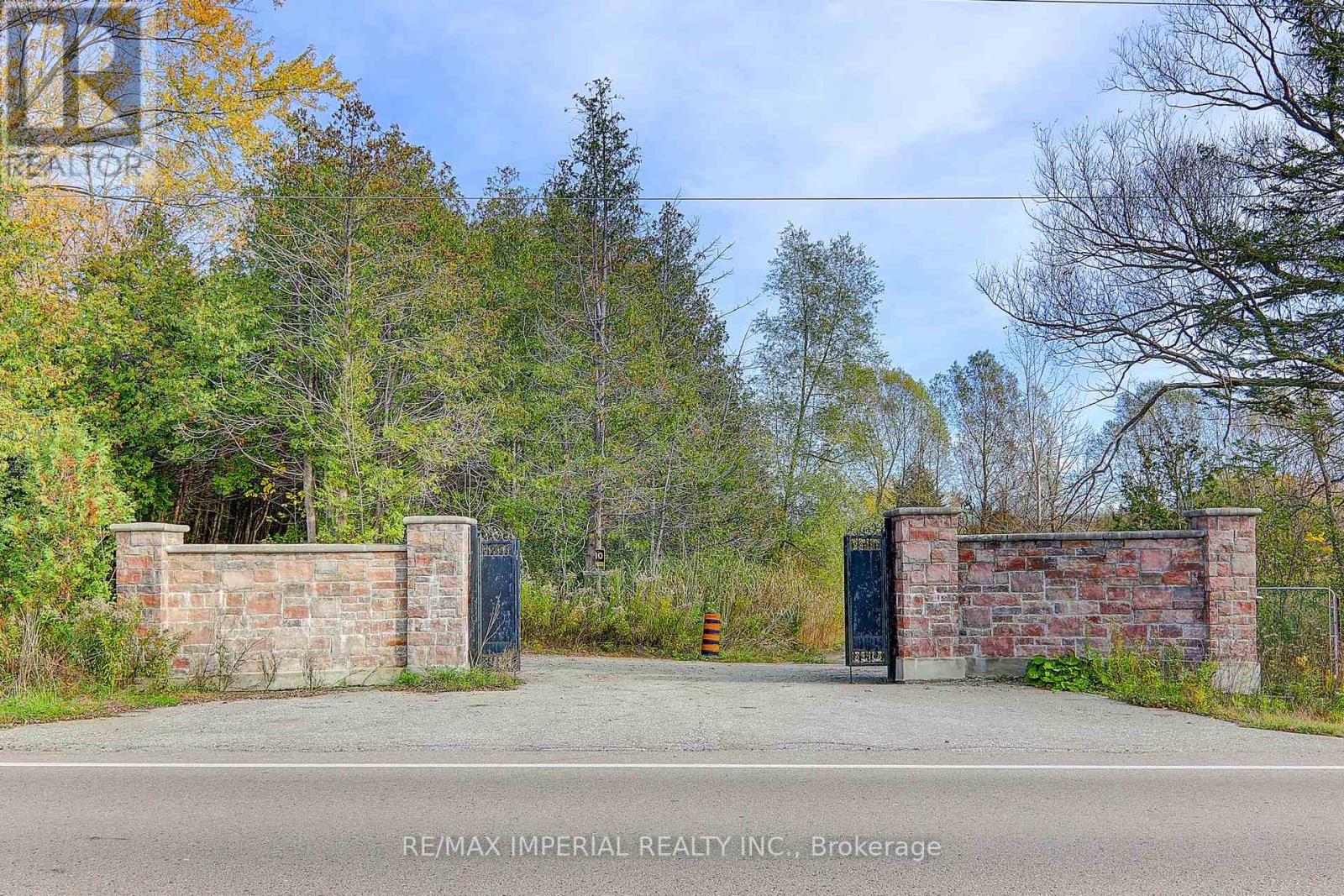13231 Kennedy Road Whitchurch-stouffville ON L4A 7X5