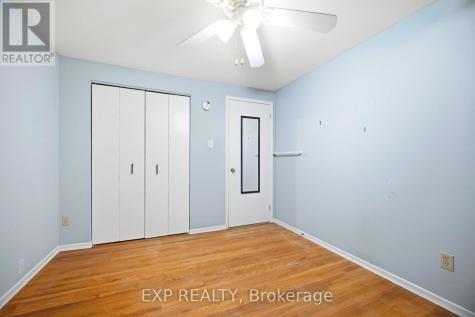 107 Archdekin Drive Brampton (queen Street Corridor) ON L6V 1Y8