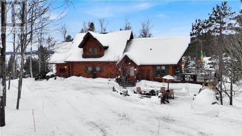 28 Beaver Pond Road Elliot Lake ON P5A 2J7