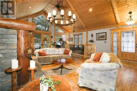 28 Beaver Pond Road Elliot Lake ON P5A 2J7