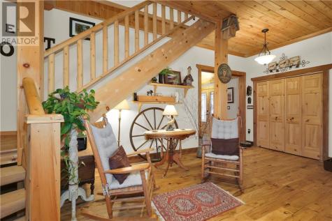 28 Beaver Pond Road Elliot Lake ON P5A 2J7