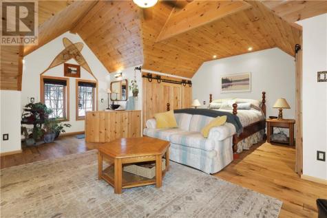 28 Beaver Pond Road Elliot Lake ON P5A 2J7