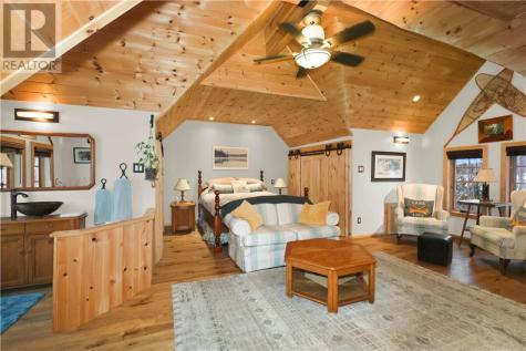 28 Beaver Pond Road Elliot Lake ON P5A 2J7