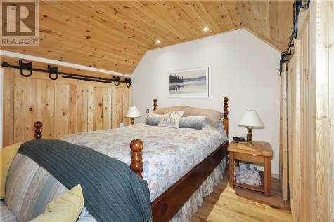 28 Beaver Pond Road Elliot Lake ON P5A 2J7