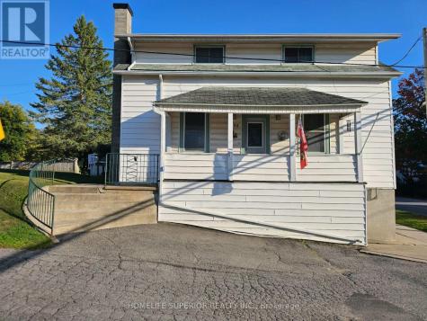 98 Paul Drive Lanark Highlands ON K0G 1K0