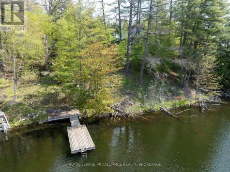 182A Brooks Point Road Rideau Lakes ON K0G 1E0