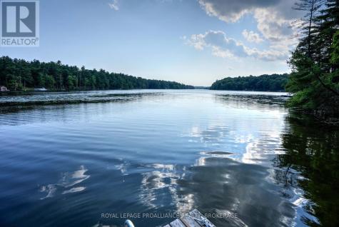 182A Brooks Point Road Rideau Lakes ON K0G 1E0