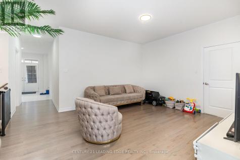 35 Petch Avenue Caledon ON L7C 4J7