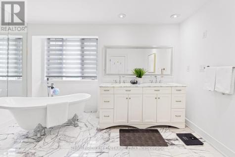 106 Teefy Avenue Richmond Hill (south Richvale) ON L4C 8C6