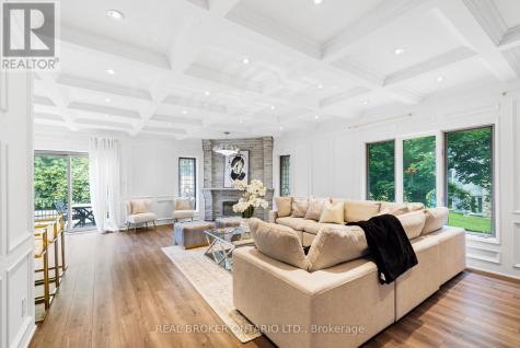 106 Teefy Avenue Richmond Hill (south Richvale) ON L4C 8C6