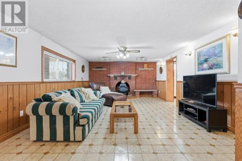 61 Aldred Drive Scugog ON L9L 1B4