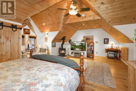 28 Beaver Pond Road Elliot Lake ON P5A 2J7