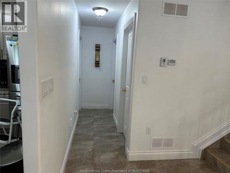 2127 Dominion Boulevard Windsor ON N9B 3H8