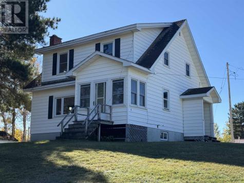 22 Low Avenue Gogama ON P0M 1W0