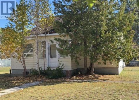 22 Low Avenue Gogama ON P0M 1W0