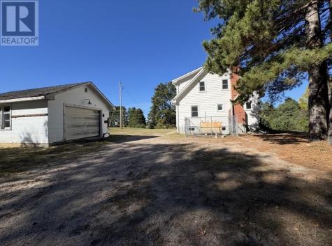 22 Low Avenue Gogama ON P0M 1W0
