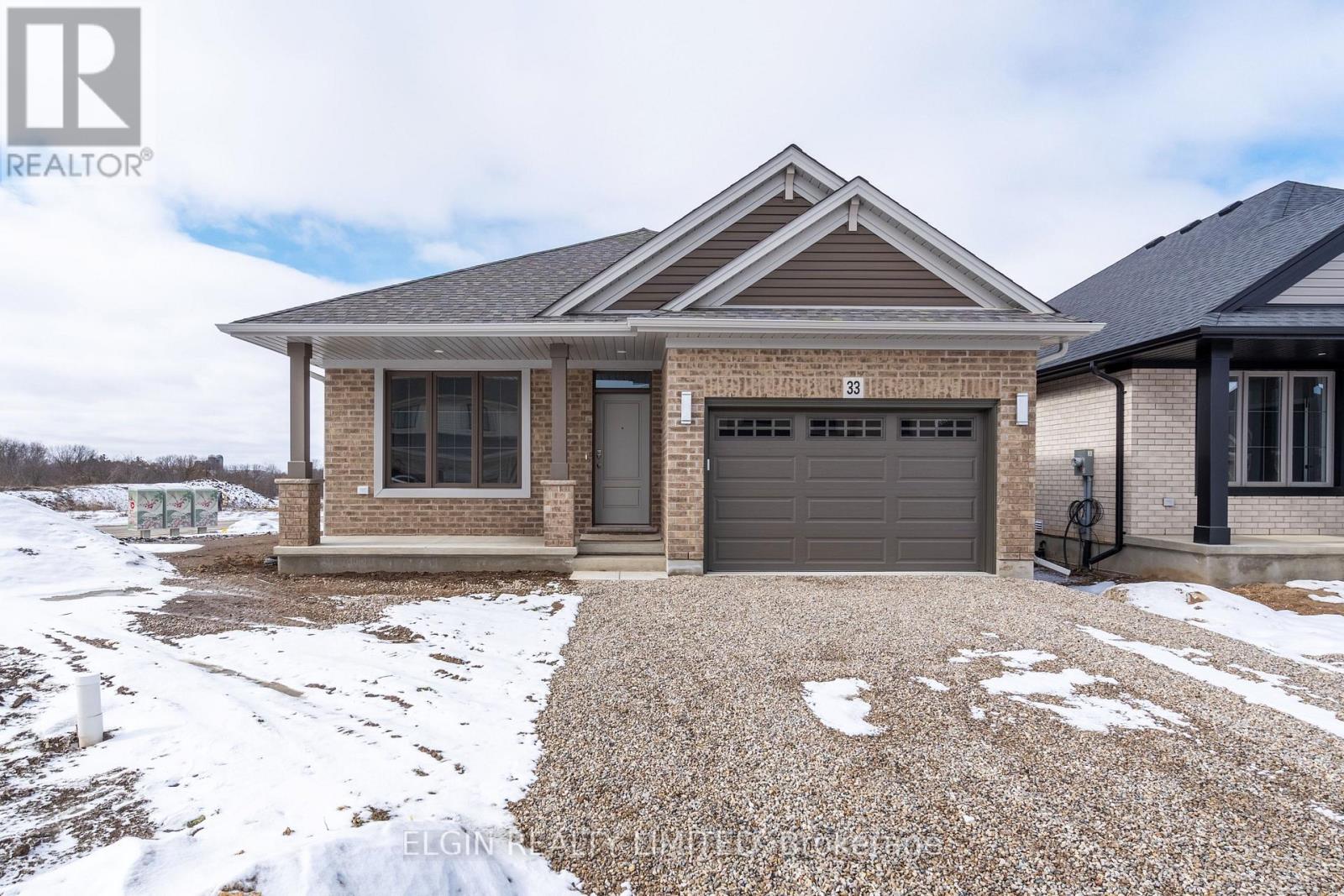 33 Hemlock Crescent Aylmer ON N5H 0C1