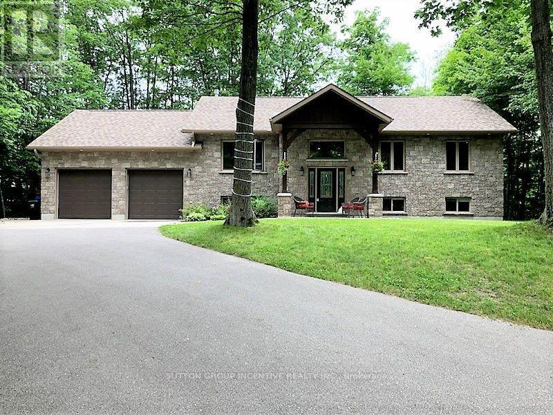 48 Tall Pines Drive Tiny ON L9M 0H4
