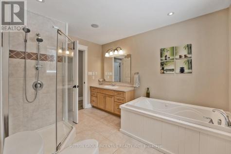 48 Tall Pines Drive Tiny ON L9M 0H4