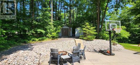 48 Tall Pines Drive Tiny ON L9M 0H4