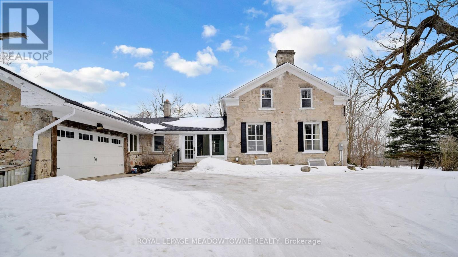 5595 25 Sideroad Milton (na Rural Nassagaweya) ON L7J 2L7