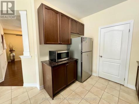 24 Maple Cider Street Caledon ON L7C 4B8