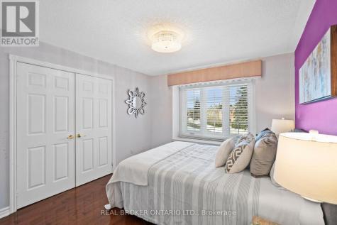 36 Ellingwood Court Markham (unionville) ON L3R 8A7