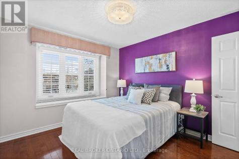 36 Ellingwood Court Markham (unionville) ON L3R 8A7