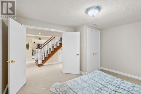 36 Ellingwood Court Markham (unionville) ON L3R 8A7