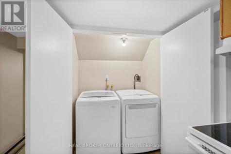 36 Ellingwood Court Markham (unionville) ON L3R 8A7