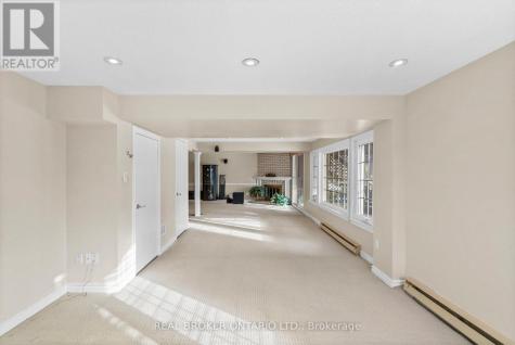 36 Ellingwood Court Markham (unionville) ON L3R 8A7