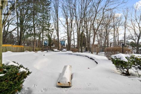 36 Ellingwood Court Markham (unionville) ON L3R 8A7