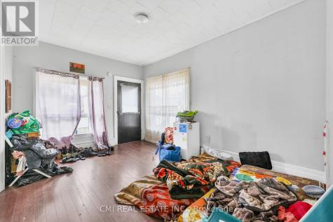 82 Marlborough Street Brantford ON N3T 2S3
