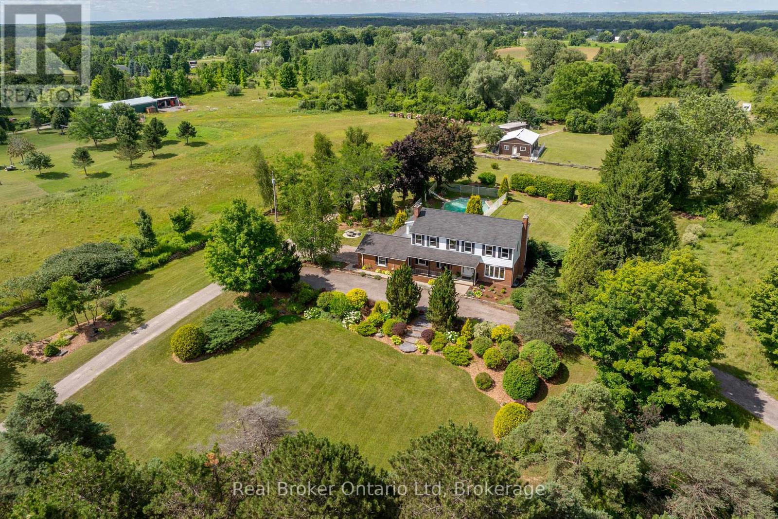 4502 Wellington Road 35 Road Puslinch ON N1H 6J3