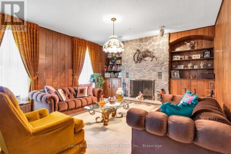 241 4th Avenue Hanover ON N4N 2B6