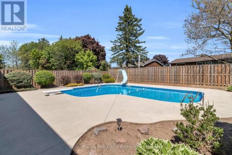 241 4th Avenue Hanover ON N4N 2B6