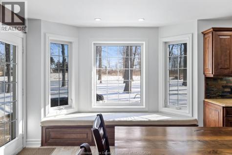 313 Crystal Bay Drive Amherstburg ON N9V 4A6