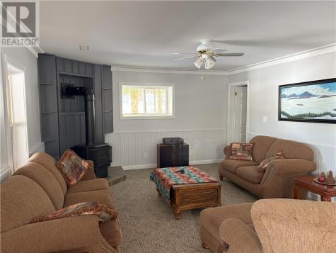 314 Perry Avenue Killarney ON P0M 2A0