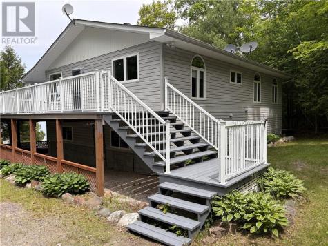 314 Perry Avenue Killarney ON P0M 2A0