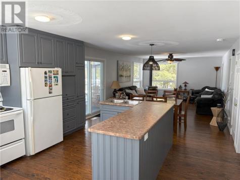 314 Perry Avenue Killarney ON P0M 2A0
